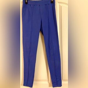 Royal blue Umgee leggings,medium. Tunic also available in my closet.💙✨